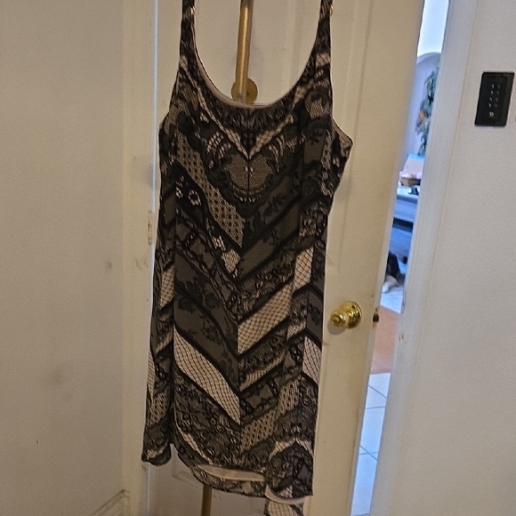 CAbi Tops - CAbi Monaco Lace Cami